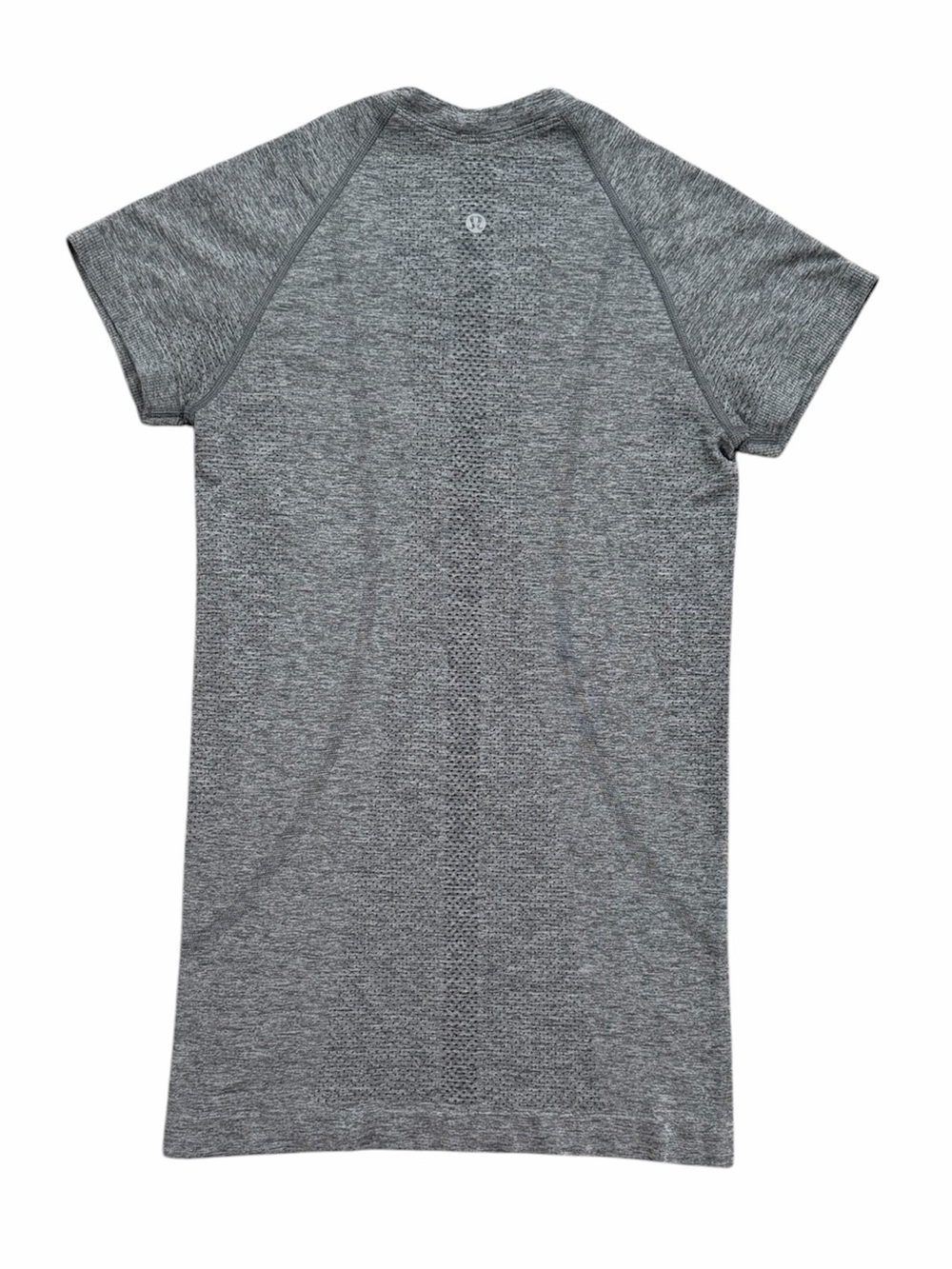 Lululemon swiftly tech short sleeve shirt size 4 - Picture 3 of 4